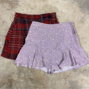 [BUNDLE] 2 Hollister Skorts, Red Plaid, Purple Floral, Skirt Shorts, Size XS